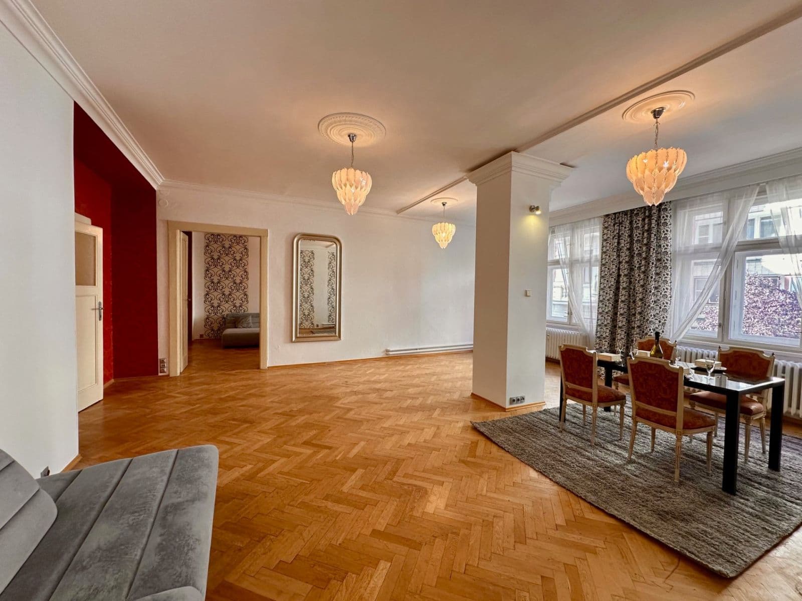 Pronájem bytu 4+1 161 m², Soukenická, Praha, Praha Pronájem bytu 4+1 161 m², Soukenická, Praha, Praha