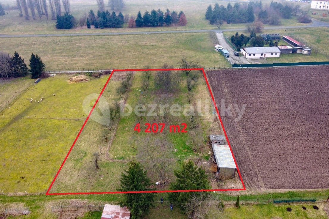 Prodej pozemku 4.207 m², Chotusice, Středočeský kraj