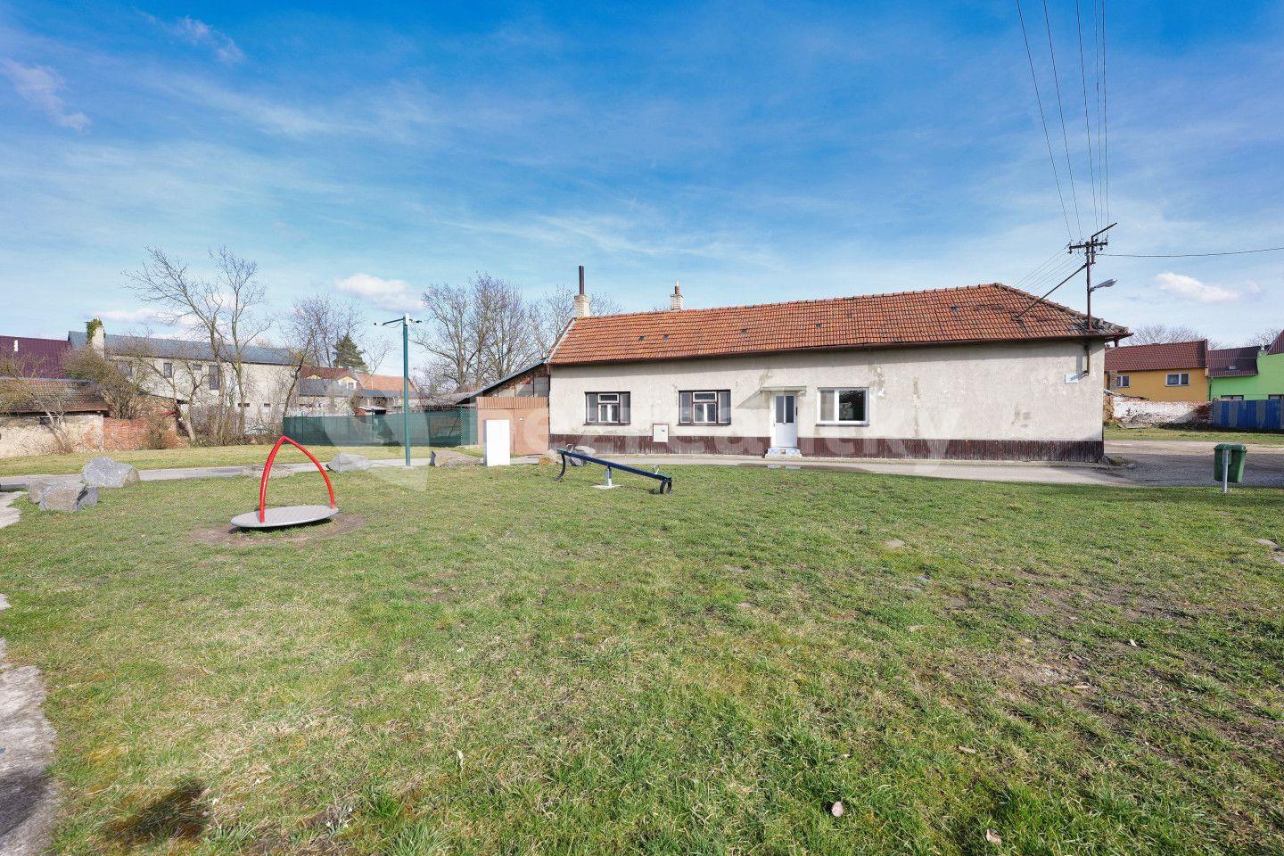 Prodej domu 100 m², pozemek 305 m², Dobromilice, Olomoucký kraj