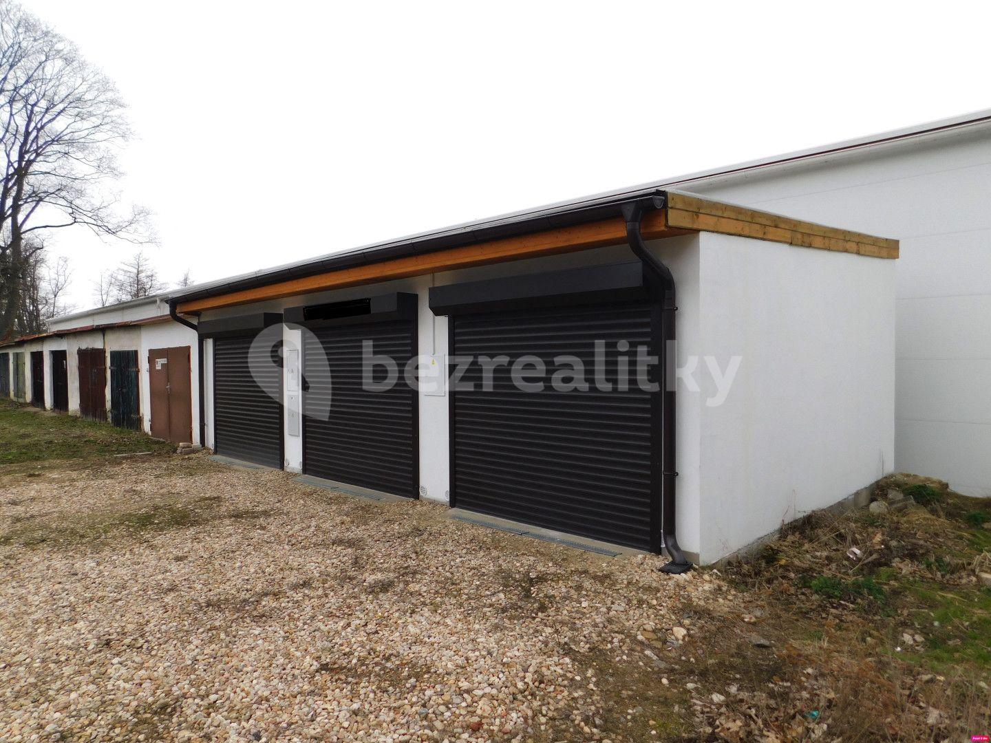 Prodej garáže • 21 m²