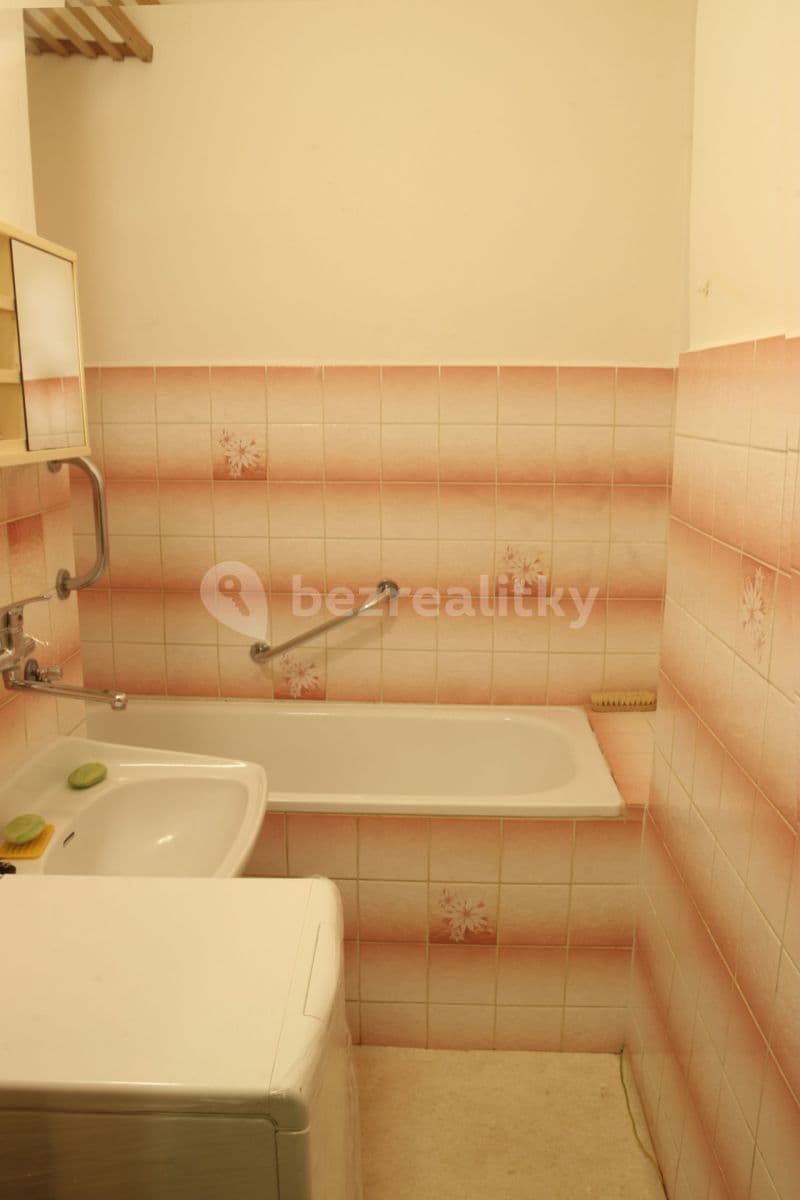 Pronájem bytu 1+1 39 m², Na Hřebenech Ⅱ, Praha, Praha Pronájem bytu 1+1 39 m², Na Hřebenech Ⅱ, Praha, Praha