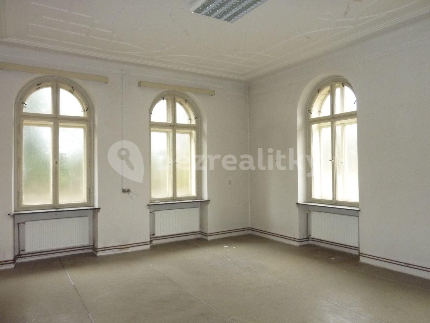Prodej nebytového prostoru 7.000 m², Meziměstí, Královéhradecký kraj