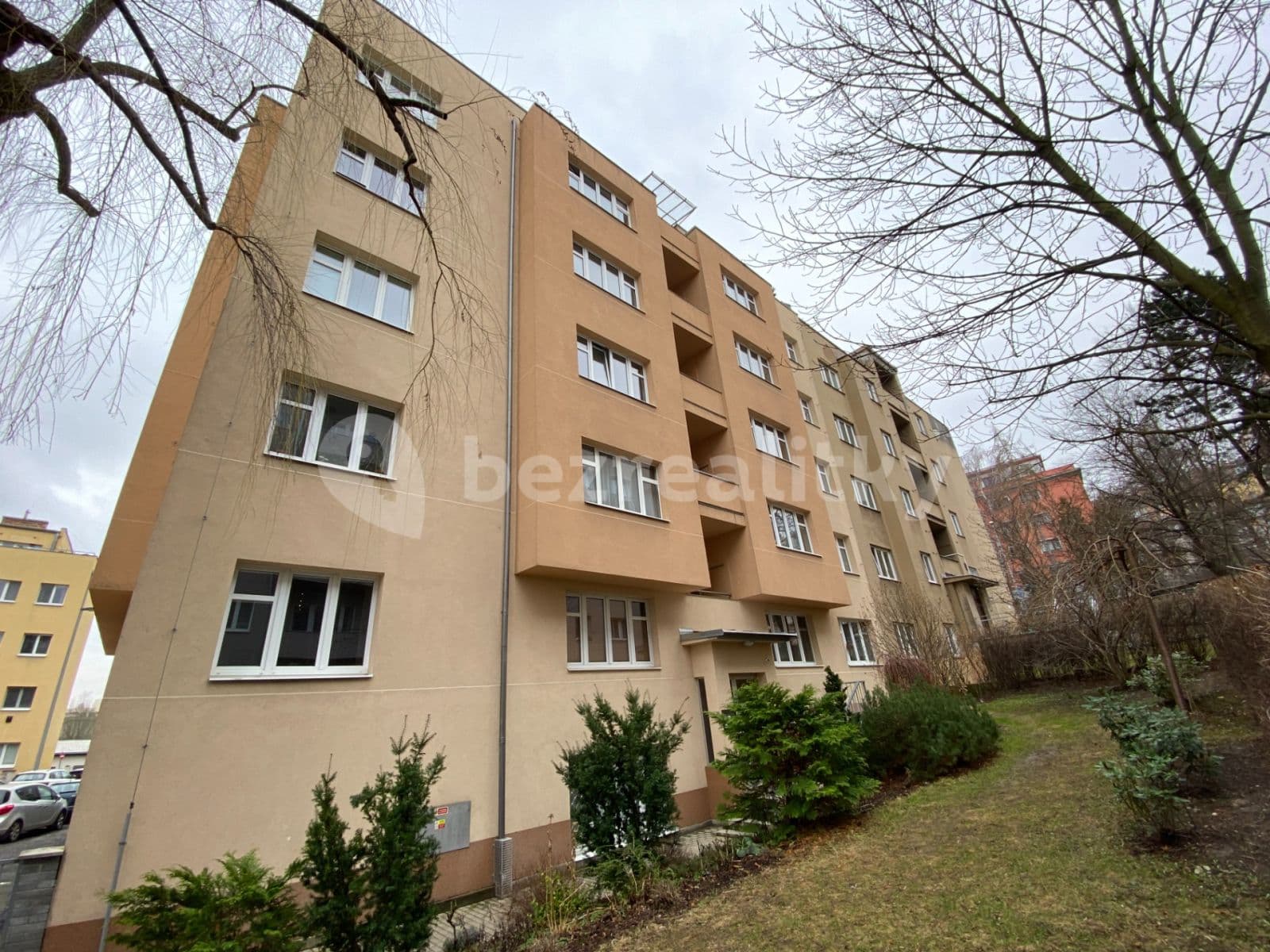 Prodej bytu 1+kk 28 m², Mládeže, Praha, Praha