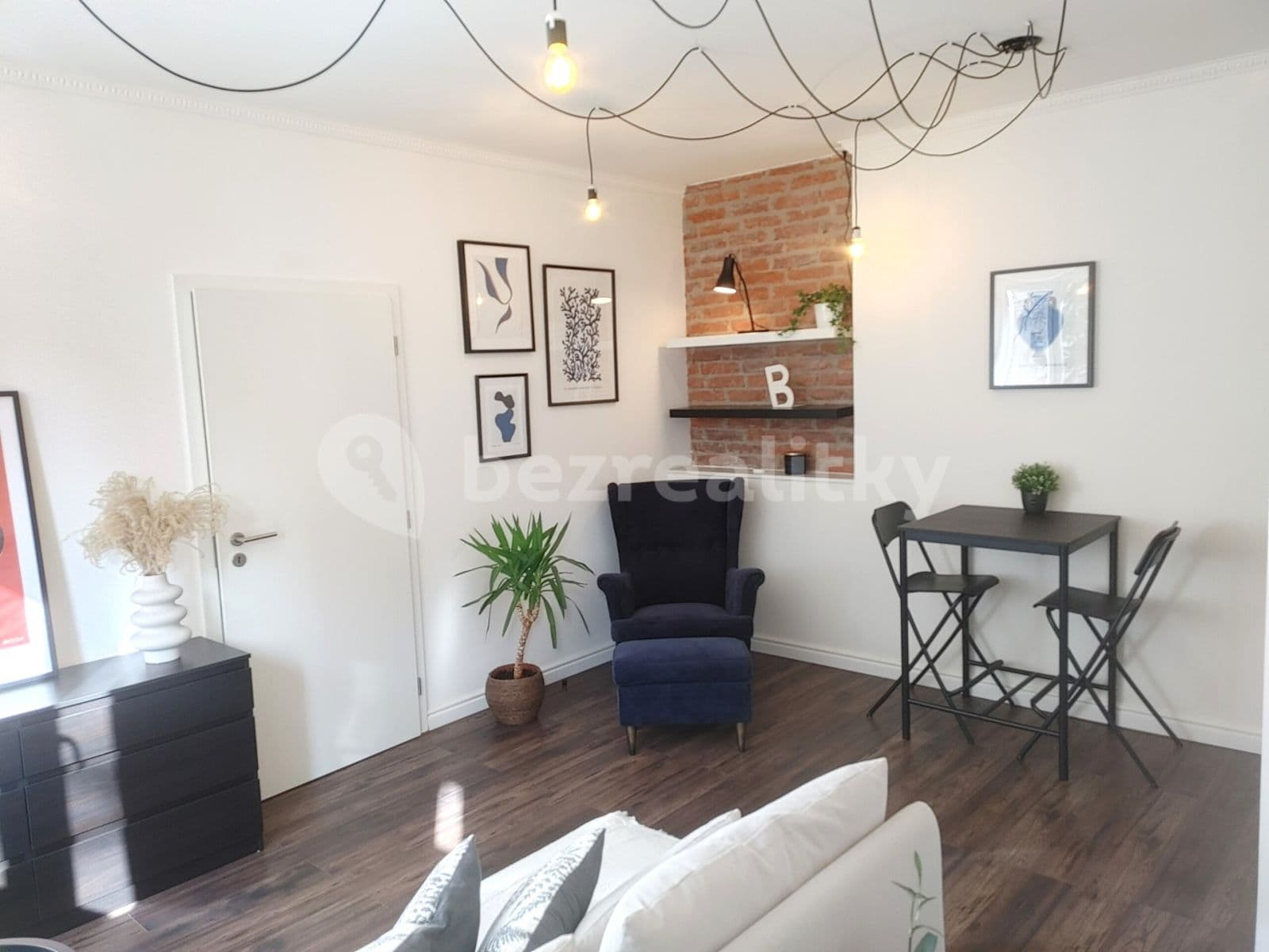 Pronájem bytu 2+kk 41 m², Svojsíkova, Praha, Praha Pronájem bytu 2+kk 41 m², Svojsíkova, Praha, Praha