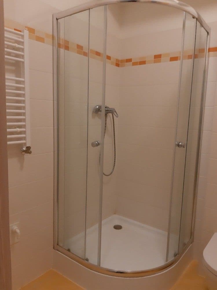 Pronájem bytu 1+kk 33 m², Freyova, Praha, Praha Pronájem bytu 1+kk 33 m², Freyova, Praha, Praha