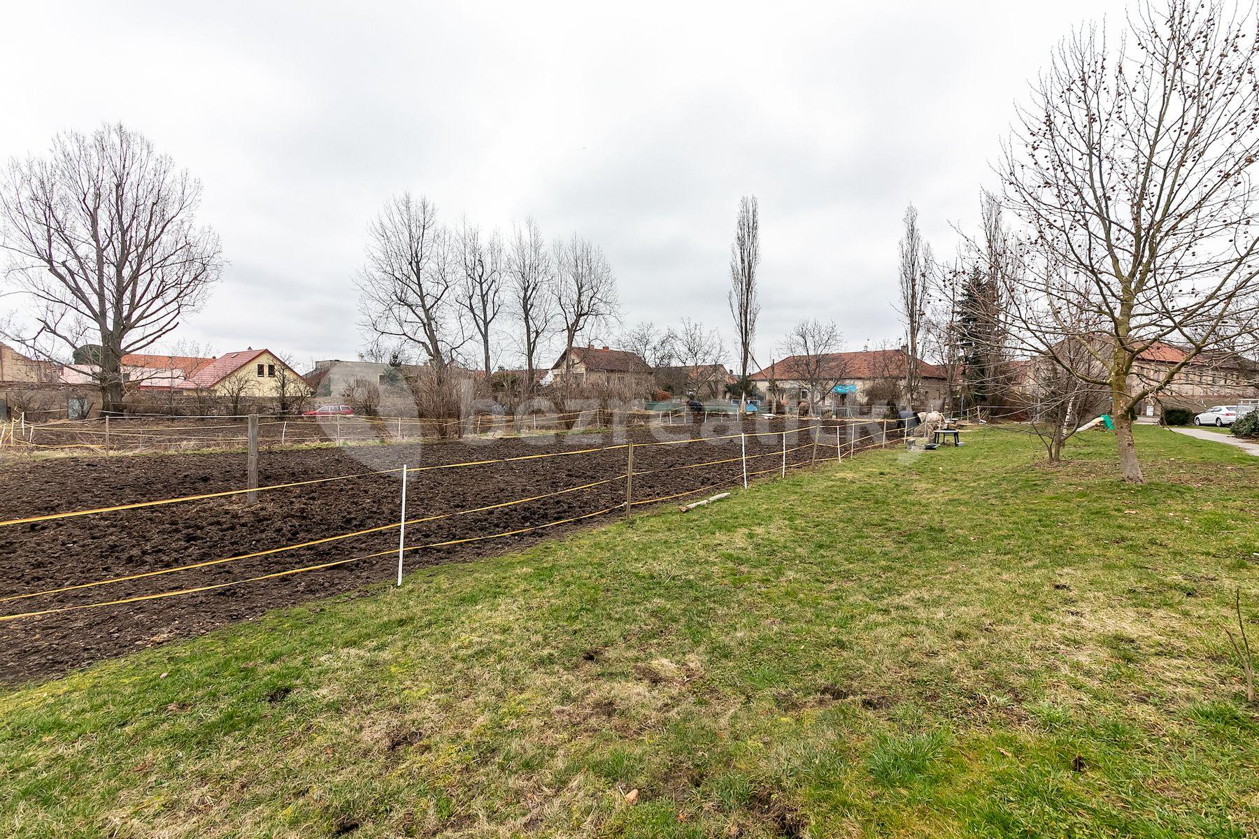 Prodej pozemku 2.412 m², Holubice, Holubice, Středočeský kraj
