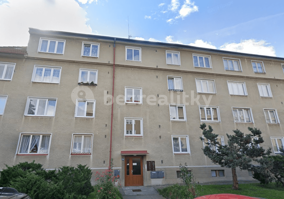 Prodej bytu 2+1 58 m², Krále Jiřího z Poděbrad, Strakonice, Jihočeský kraj