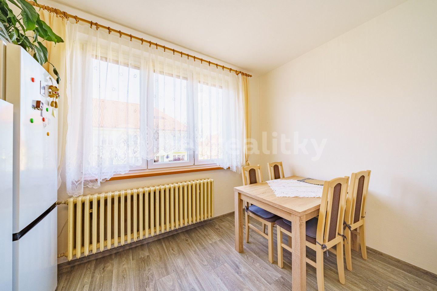 Prodej bytu 2+1 60 m², Jana Jiskry, Kynšperk nad Ohří, Karlovarský kraj