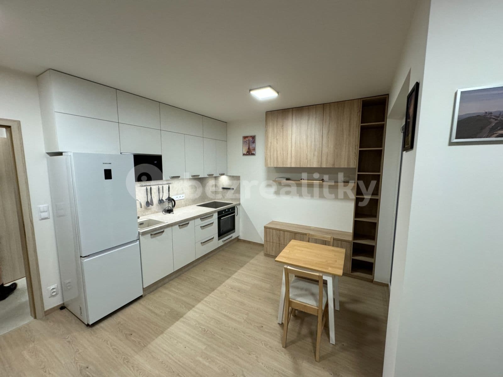 Pronájem bytu 1+kk 30 m², Šternovská, Praha, Praha Pronájem bytu 1+kk 30 m², Šternovská, Praha, Praha