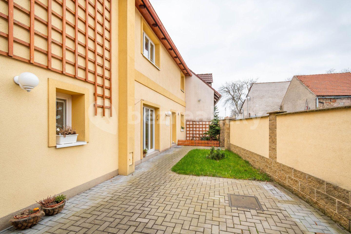 Prodej domu 110 m², pozemek 165 m², Tuřany, Středočeský kraj