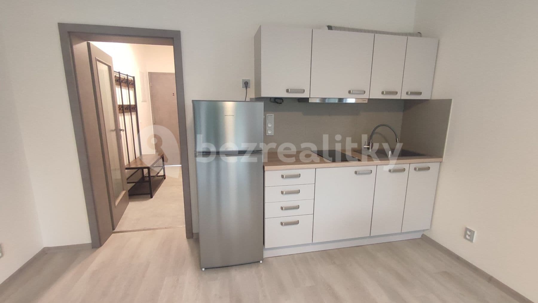 Pronájem bytu 1+kk 38 m², Před Mosty, Praha, Praha Pronájem bytu 1+kk 38 m², Před Mosty, Praha, Praha