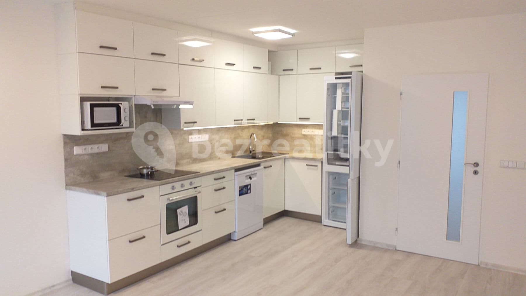 Pronájem bytu 3+kk 77 m², Generála Janouška, Praha, Praha Pronájem bytu 3+kk 77 m², Generála Janouška, Praha, Praha