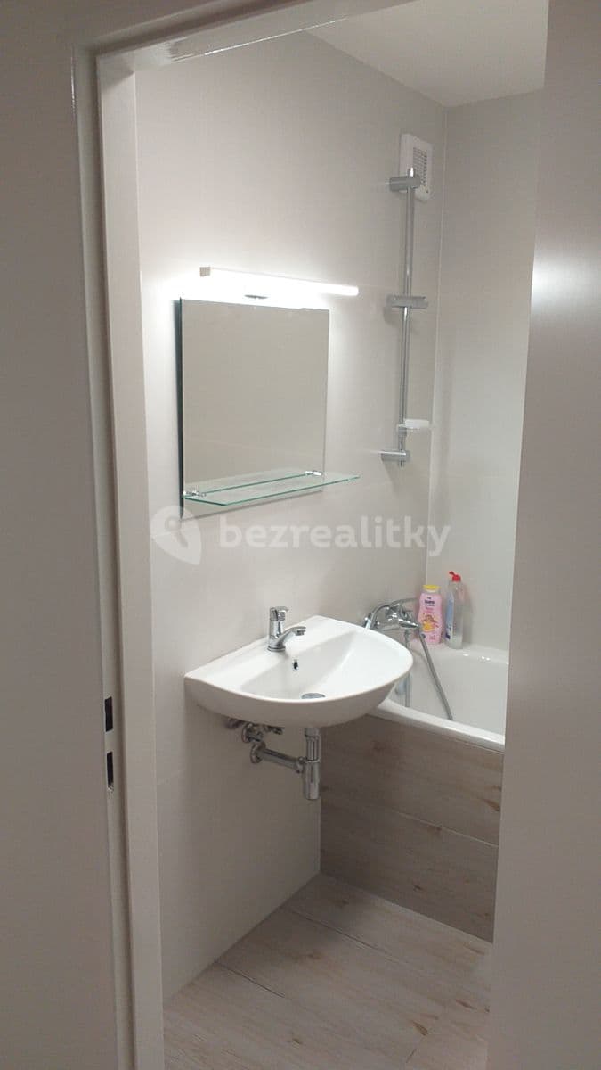 Pronájem bytu 3+kk 77 m², Generála Janouška, Praha, Praha Pronájem bytu 3+kk 77 m², Generála Janouška, Praha, Praha