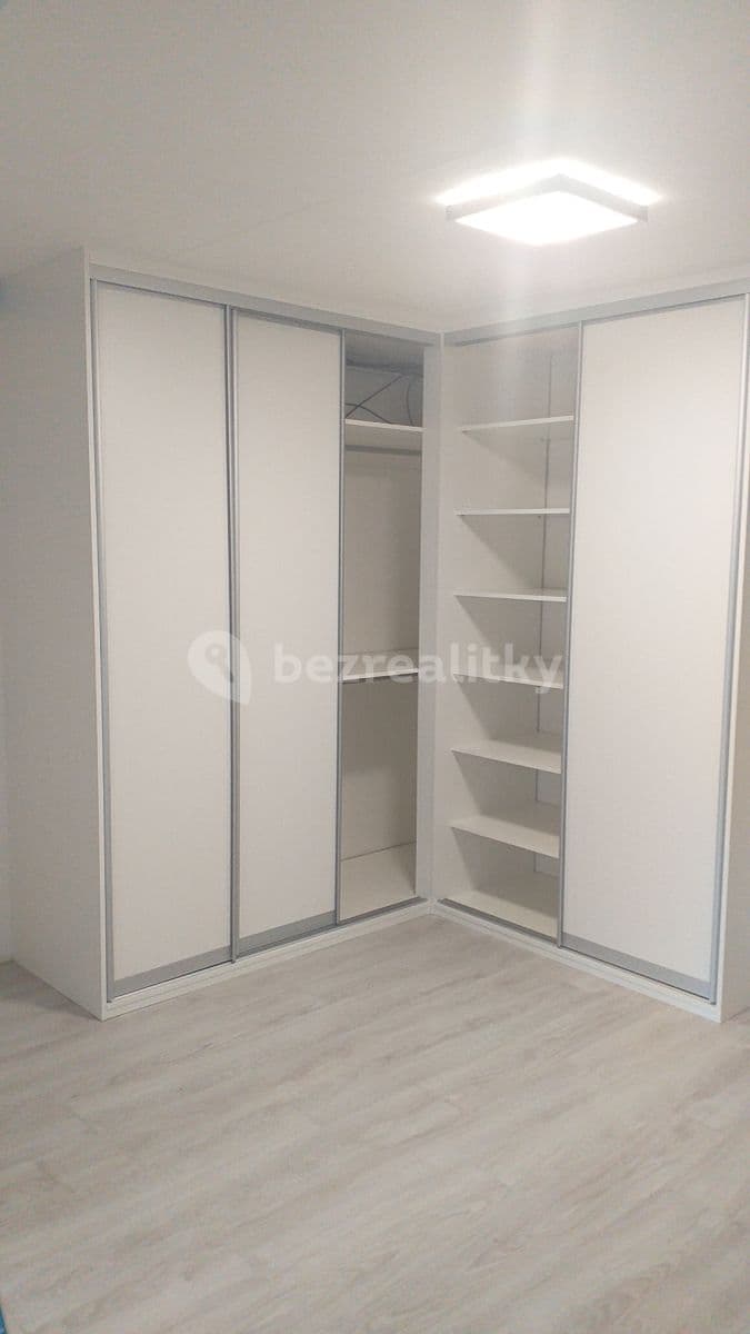 Pronájem bytu 3+kk 77 m², Generála Janouška, Praha, Praha Pronájem bytu 3+kk 77 m², Generála Janouška, Praha, Praha