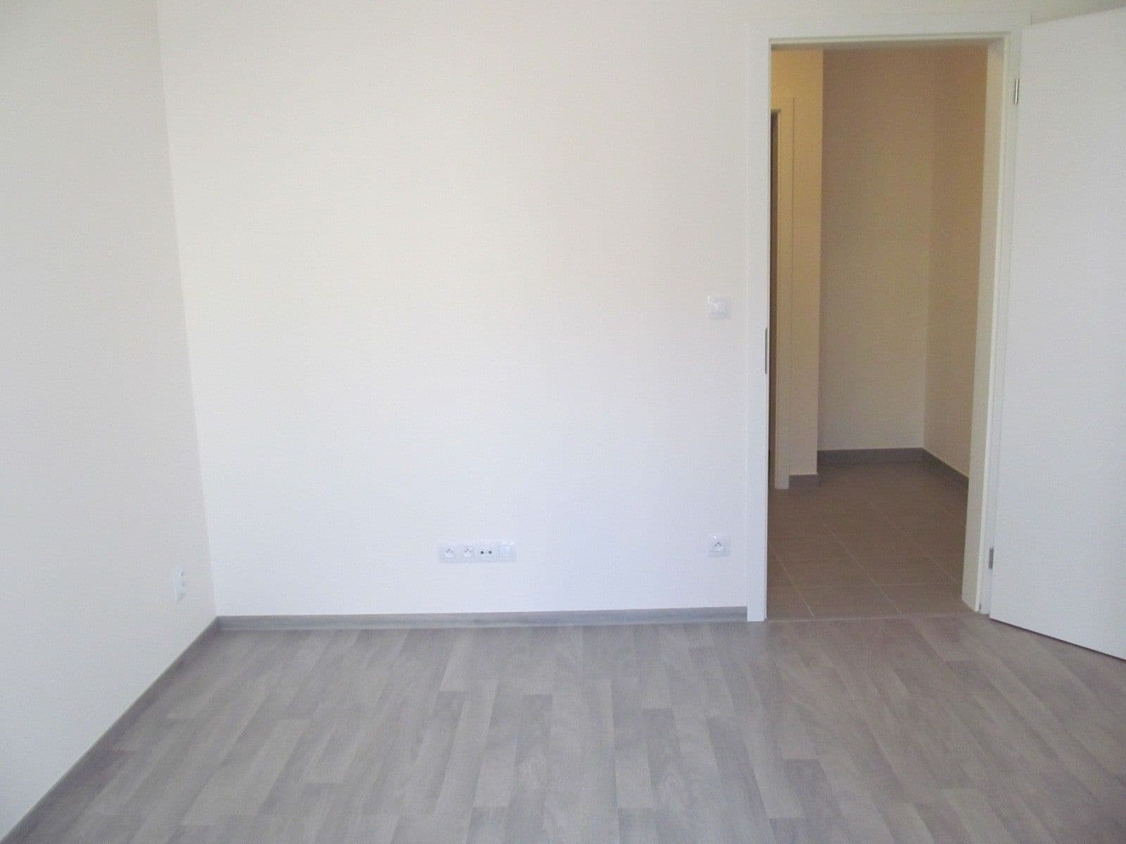 Pronájem bytu 3+kk 77 m², Olgy Havlové, Praha, Praha Pronájem bytu 3+kk 77 m², Olgy Havlové, Praha, Praha