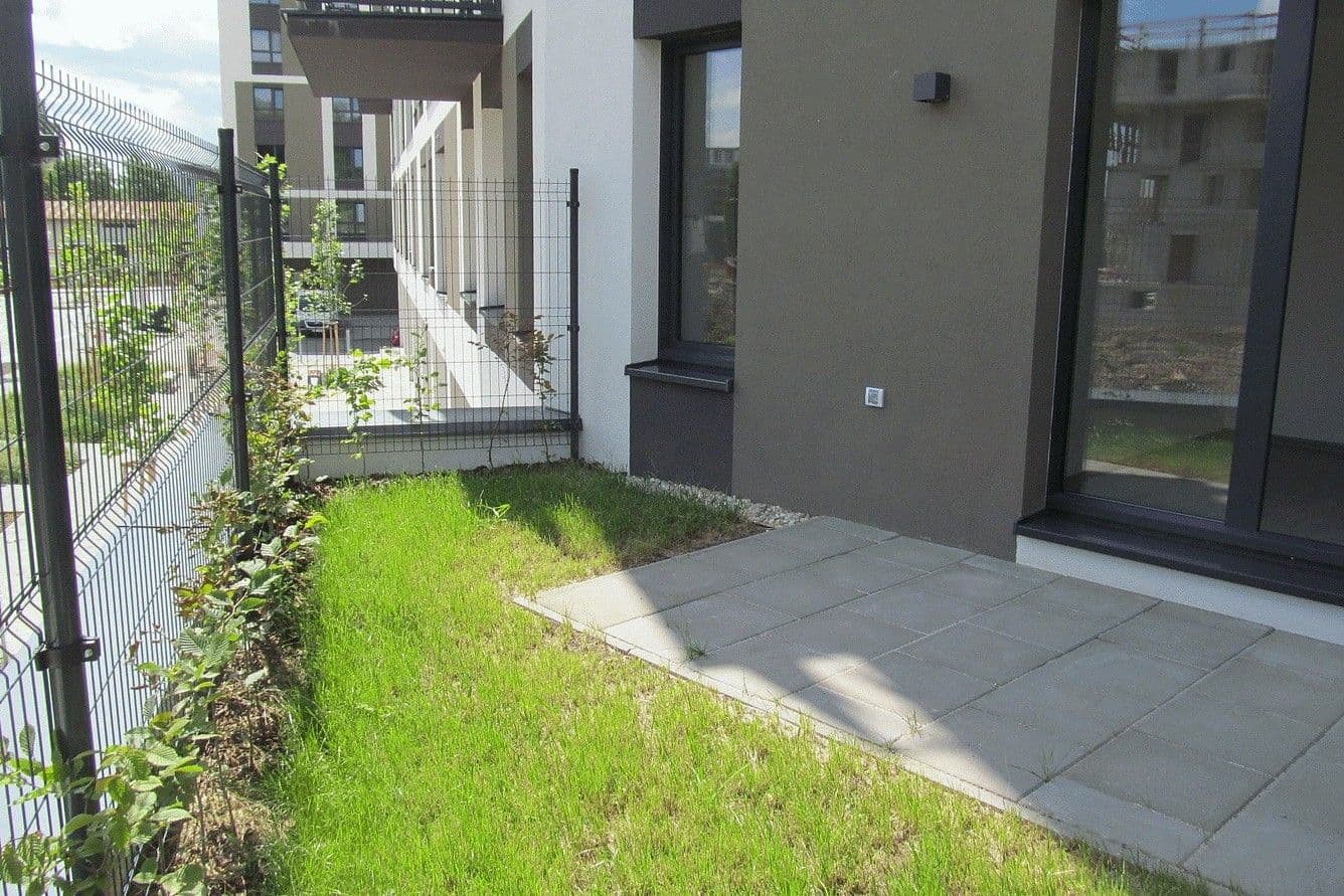 Pronájem bytu 3+kk 77 m², Olgy Havlové, Praha, Praha Pronájem bytu 3+kk 77 m², Olgy Havlové, Praha, Praha