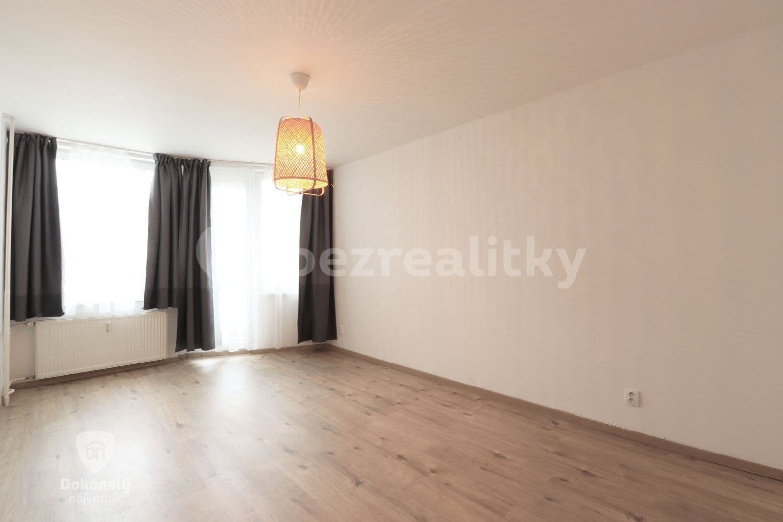 Pronájem bytu 2+kk 45 m², Hornoměcholupská, Praha, Praha