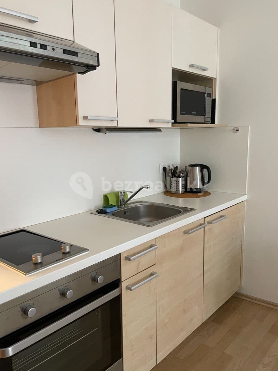 Pronájem bytu 1+kk 30 m², Plzeňská, Praha, Praha Pronájem bytu 1+kk 30 m², Plzeňská, Praha, Praha