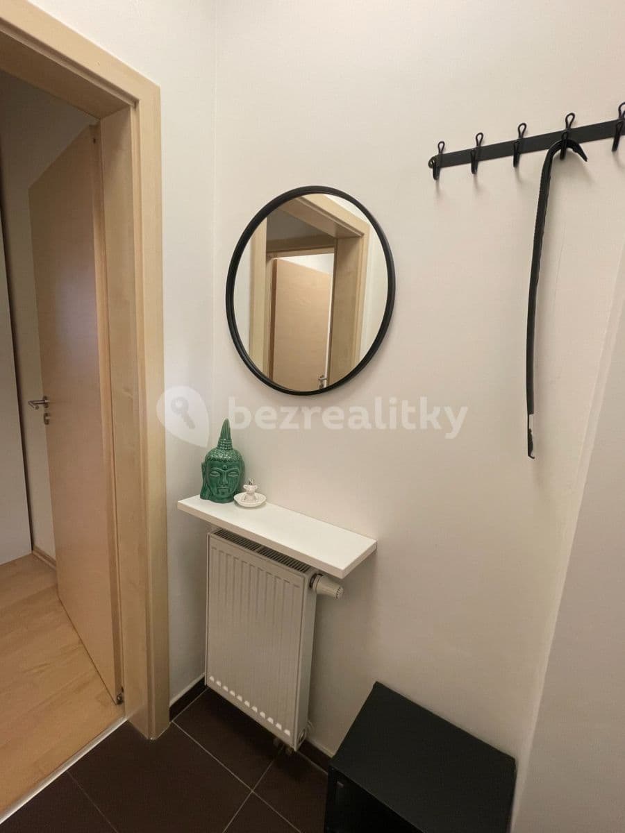 Pronájem bytu 1+kk 30 m², Plzeňská, Praha, Praha Pronájem bytu 1+kk 30 m², Plzeňská, Praha, Praha