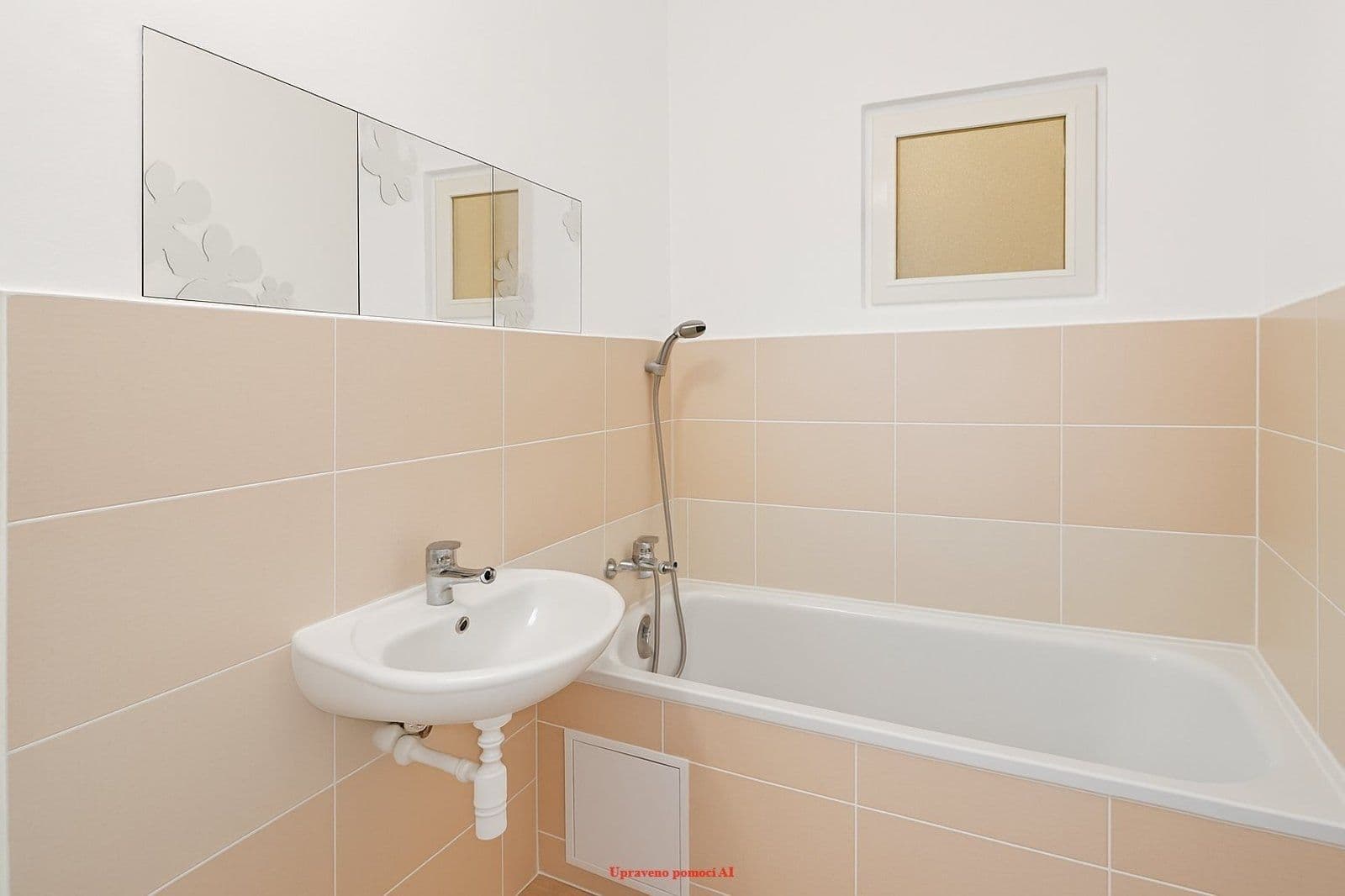 Pronájem bytu 2+1 51 m², Hornická, Orlová, Moravskoslezský kraj Pronájem bytu 2+1 51 m², Hornická, Orlová, Moravskoslezský kraj