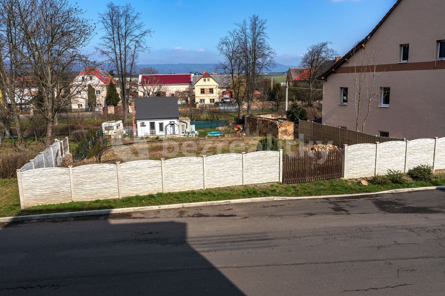 Prodej pozemku 632 m², Švermova, Lahošť, Ústecký kraj