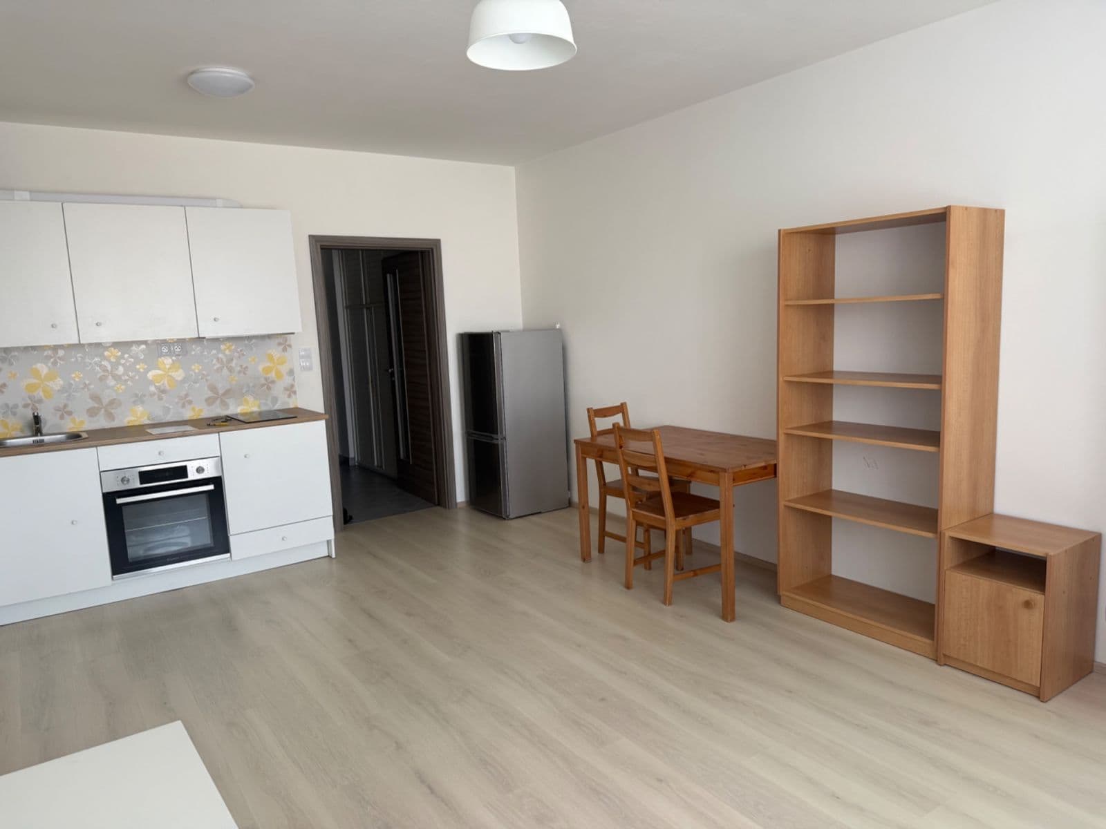 Pronájem bytu 1+kk 32 m², Františka Diviše, Praha, Praha Pronájem bytu 1+kk 32 m², Františka Diviše, Praha, Praha