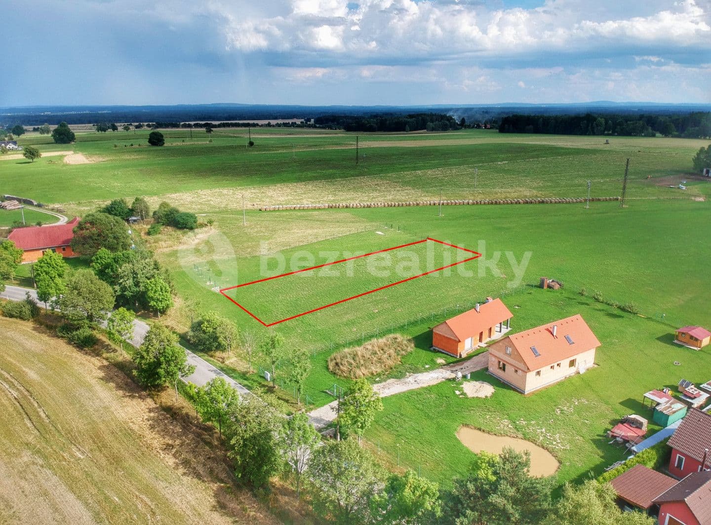 Prodej pozemku 1.226 m², Suchdol nad Lužnicí, Jihočeský kraj
