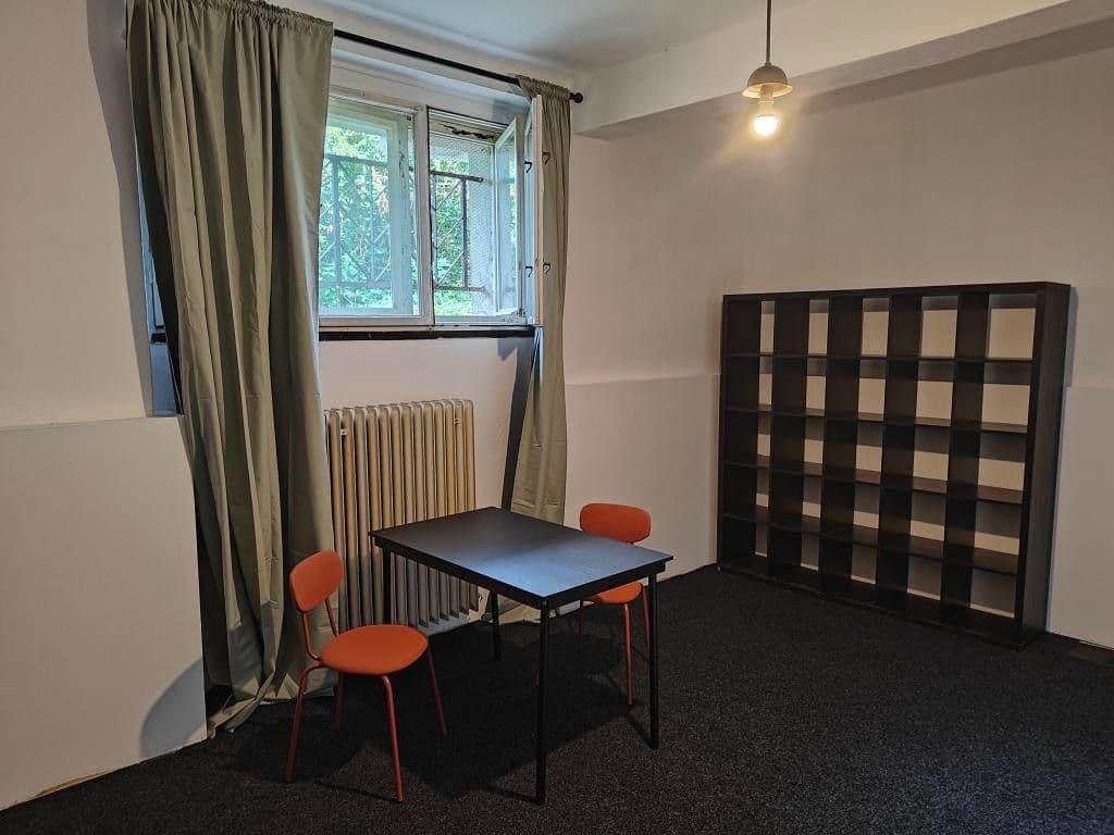 Pronájem bytu Garsoniéra 30 m², Slivenecká, Praha, Praha Pronájem bytu Garsoniéra 30 m², Slivenecká, Praha, Praha