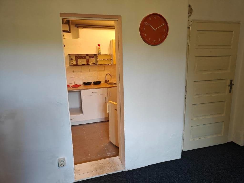 Pronájem bytu Garsoniéra 30 m², Slivenecká, Praha, Praha Pronájem bytu Garsoniéra 30 m², Slivenecká, Praha, Praha