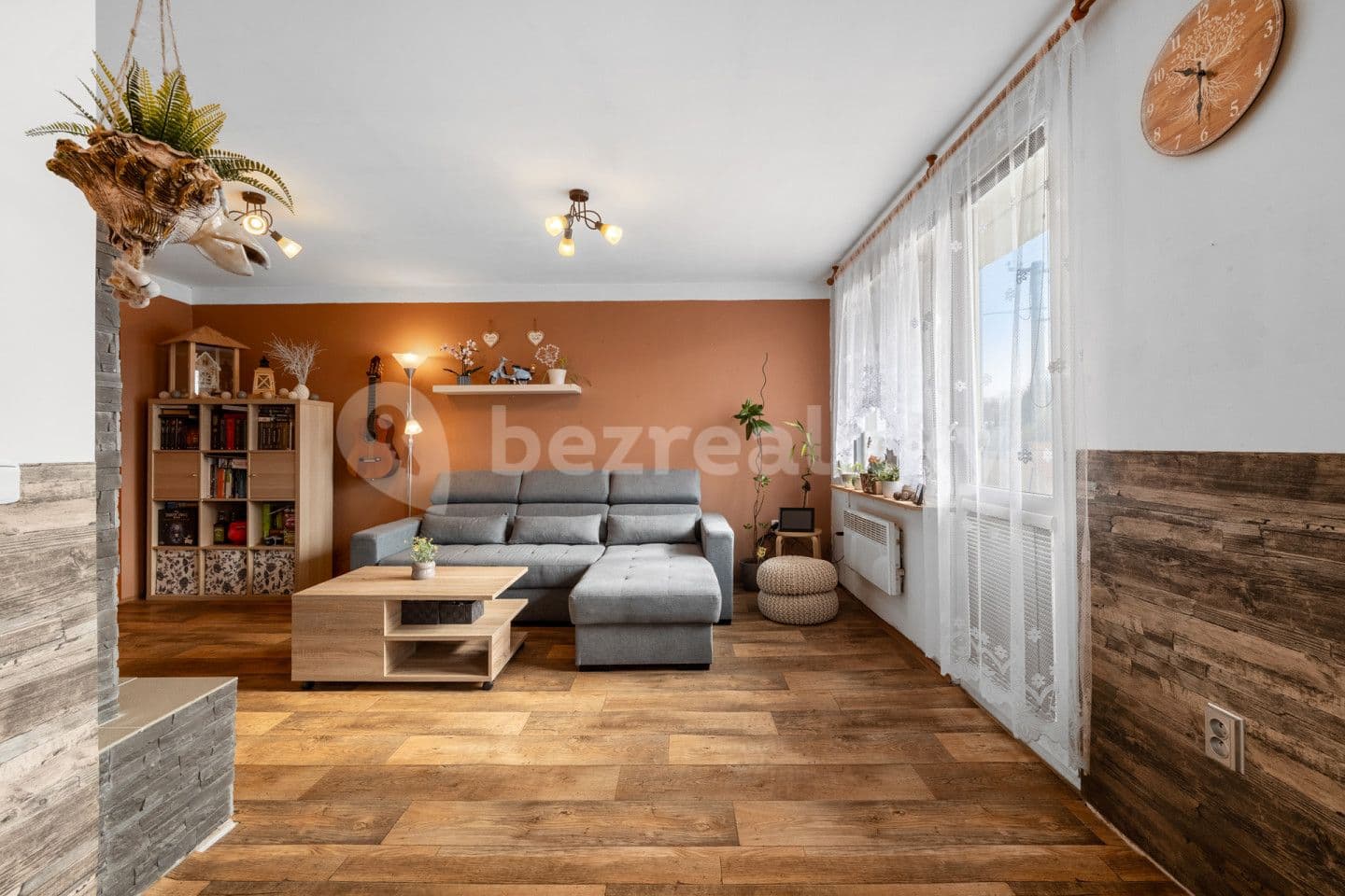 Prodej bytu 2+1 53 m², Třebichovice, Středočeský kraj