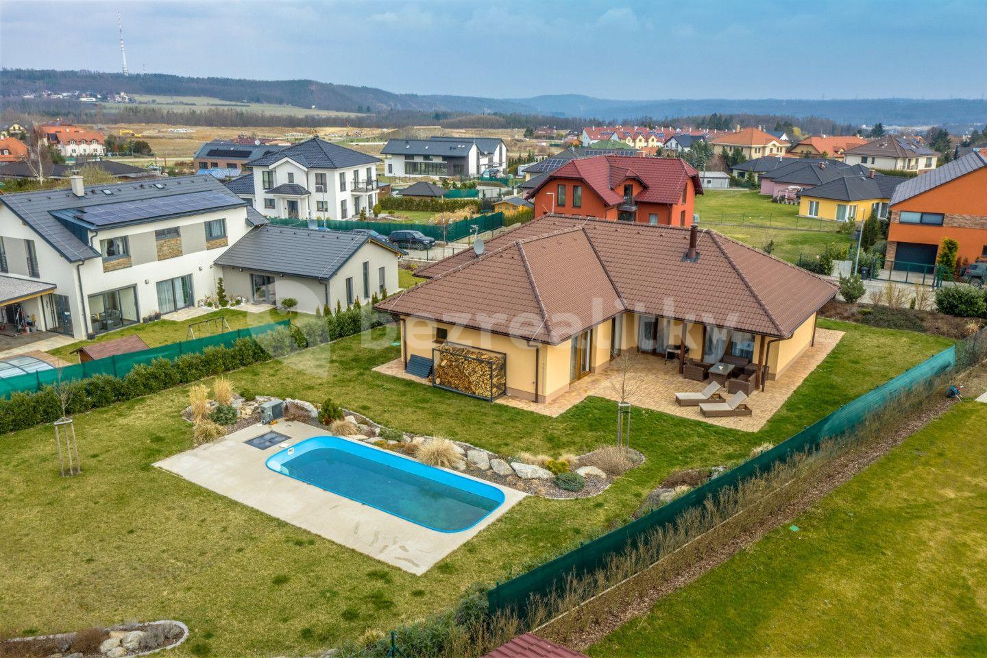 Prodej domu 155 m², pozemek 1.038 m², Trnová, Středočeský kraj