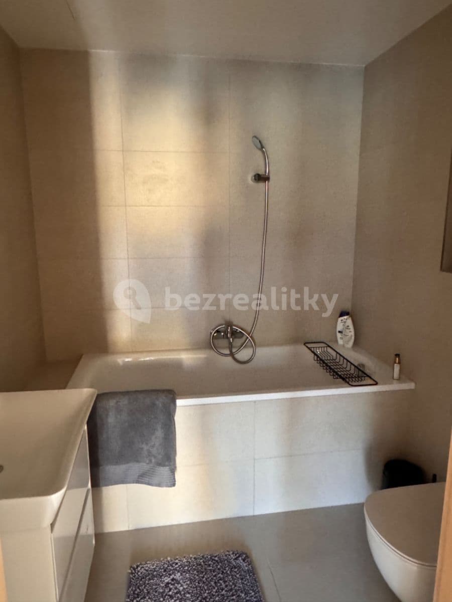 Pronájem bytu 2+kk 52 m², V Náklích, Praha, Praha Pronájem bytu 2+kk 52 m², V Náklích, Praha, Praha