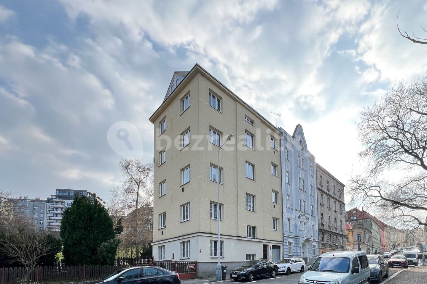 Prodej bytu 2+kk 51 m², Šlikova, Praha, Praha