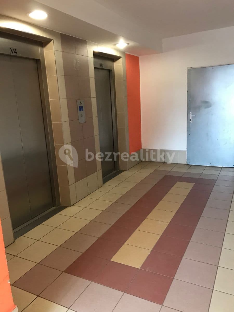 Pronájem bytu 1+kk 35 m², Hlivická, Praha, Praha Pronájem bytu 1+kk 35 m², Hlivická, Praha, Praha