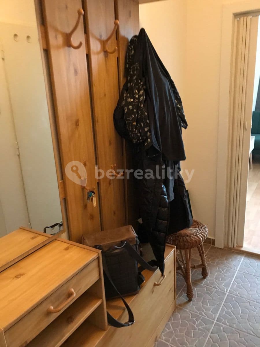 Pronájem bytu 1+kk 35 m², Hlivická, Praha, Praha Pronájem bytu 1+kk 35 m², Hlivická, Praha, Praha