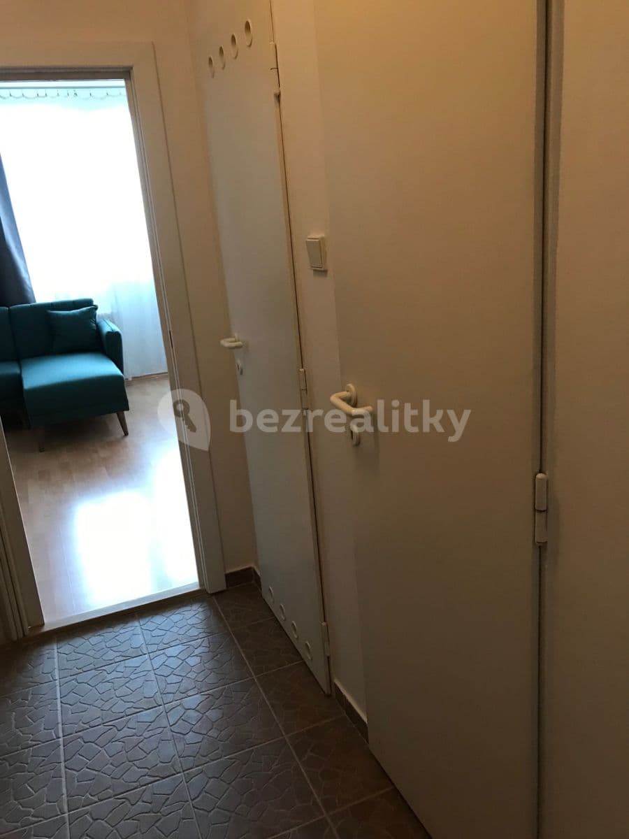 Pronájem bytu 1+kk 35 m², Hlivická, Praha, Praha Pronájem bytu 1+kk 35 m², Hlivická, Praha, Praha