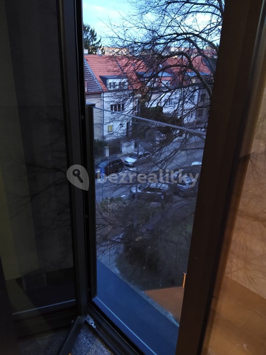 Pronájem bytu 2+kk 55 m², U Petřin, Praha, Praha Pronájem bytu 2+kk 55 m², U Petřin, Praha, Praha