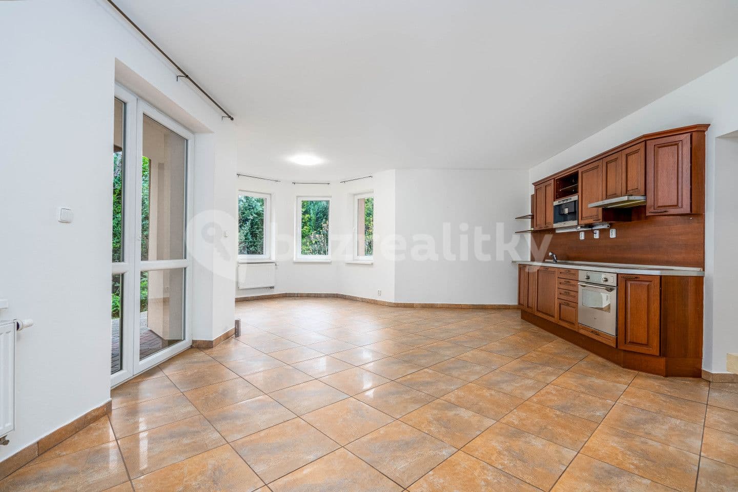 Prodej domu 215 m², pozemek 628 m², Matěje Koštíře, Čelákovice, Středočeský kraj