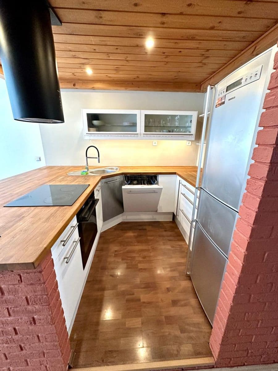 Pronájem bytu 1+kk 62 m², Novobohdalecká, Praha, Praha Pronájem bytu 1+kk 62 m², Novobohdalecká, Praha, Praha