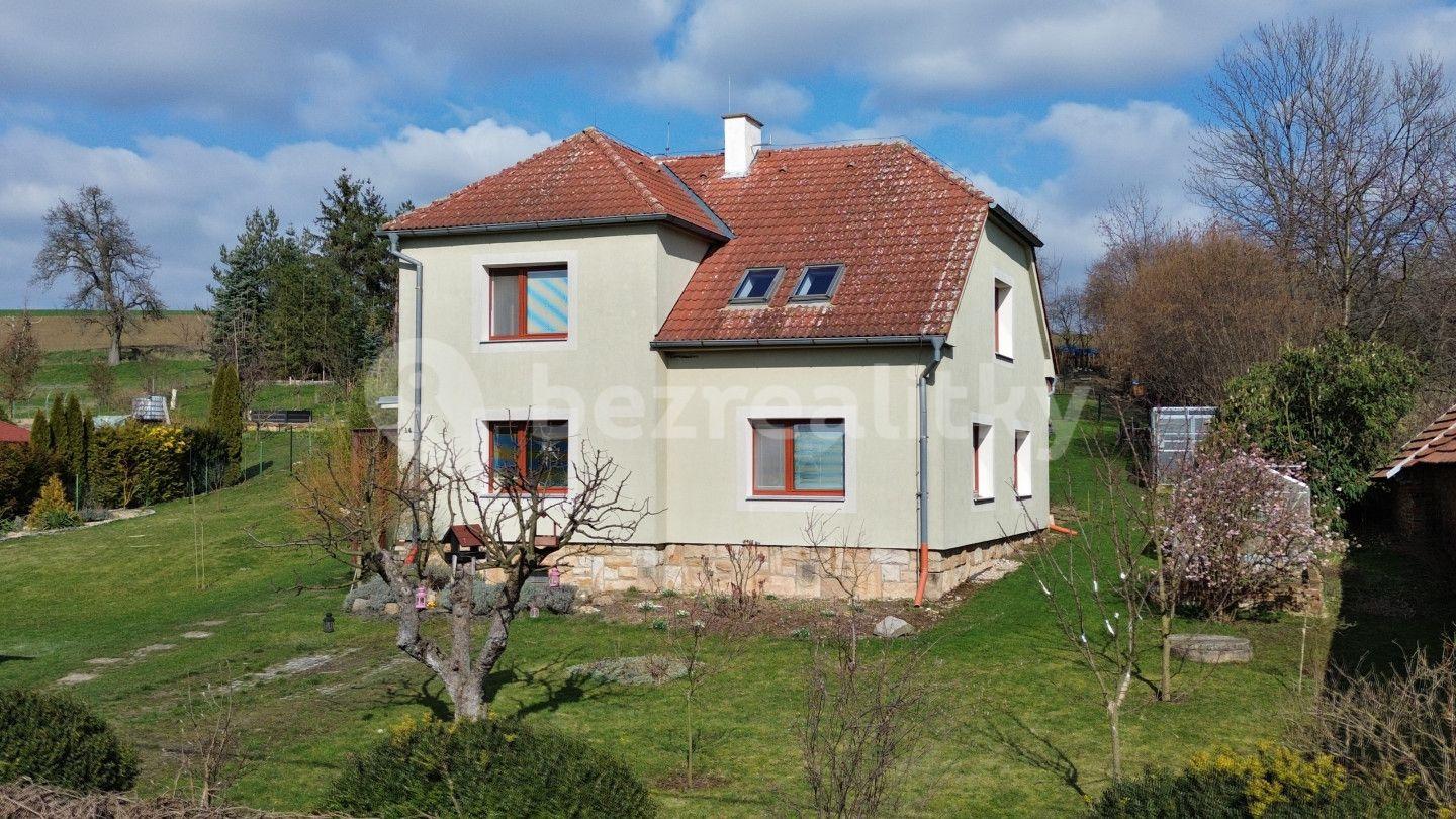 Prodej domu 180 m², pozemek 2.655 m², Vinary, Královéhradecký kraj