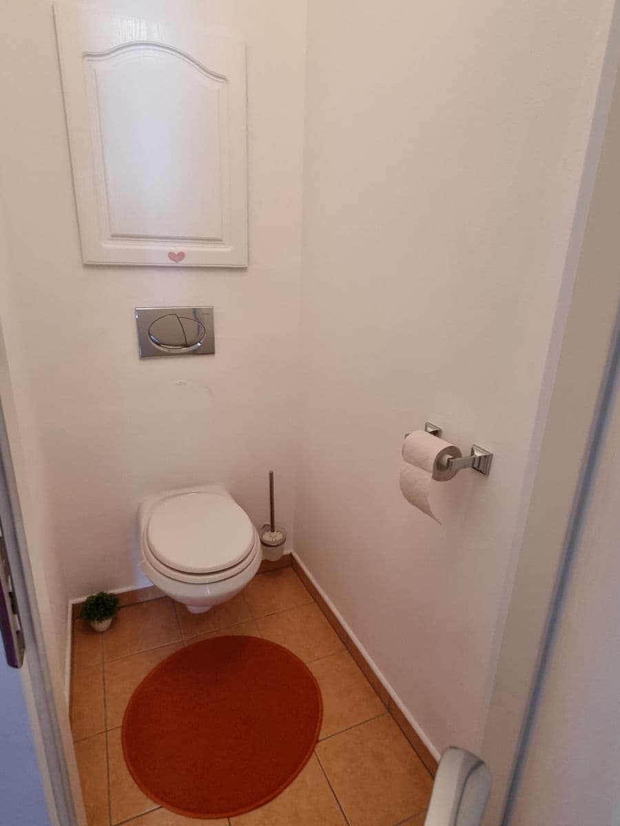 Pronájem bytu 3+1 68 m², Jerevanská, Kladno, Středočeský kraj Pronájem bytu 3+1 68 m², Jerevanská, Kladno, Středočeský kraj