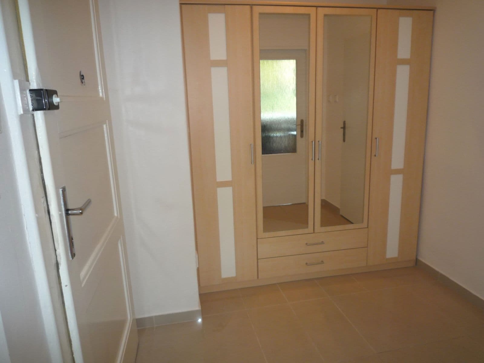 Pronájem bytu 2+kk 45 m², Sudoměřská, Praha, Praha Pronájem bytu 2+kk 45 m², Sudoměřská, Praha, Praha