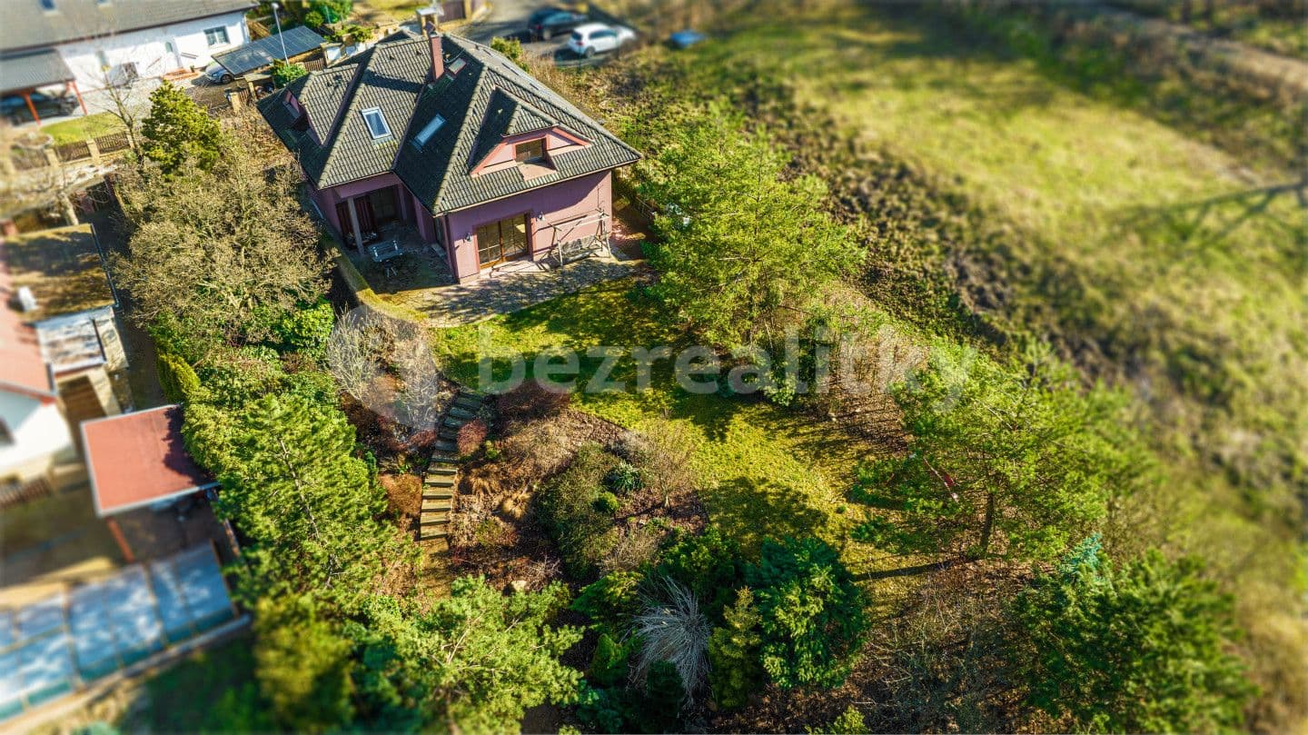 Prodej domu 140 m², pozemek 942 m², Chuderov, Ústecký kraj