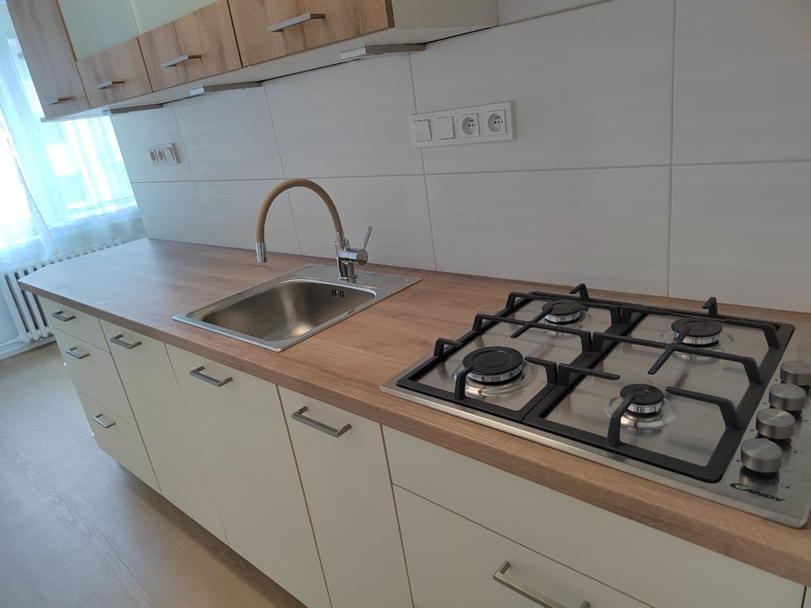 Pronájem bytu 2+1 56 m², Pražská, Znojmo, Jihomoravský kraj Pronájem bytu 2+1 56 m², Pražská, Znojmo, Jihomoravský kraj