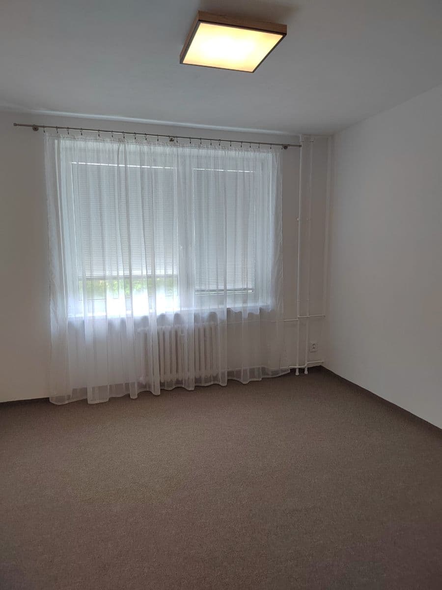 Pronájem bytu 2+1 56 m², Pražská, Znojmo, Jihomoravský kraj Pronájem bytu 2+1 56 m², Pražská, Znojmo, Jihomoravský kraj