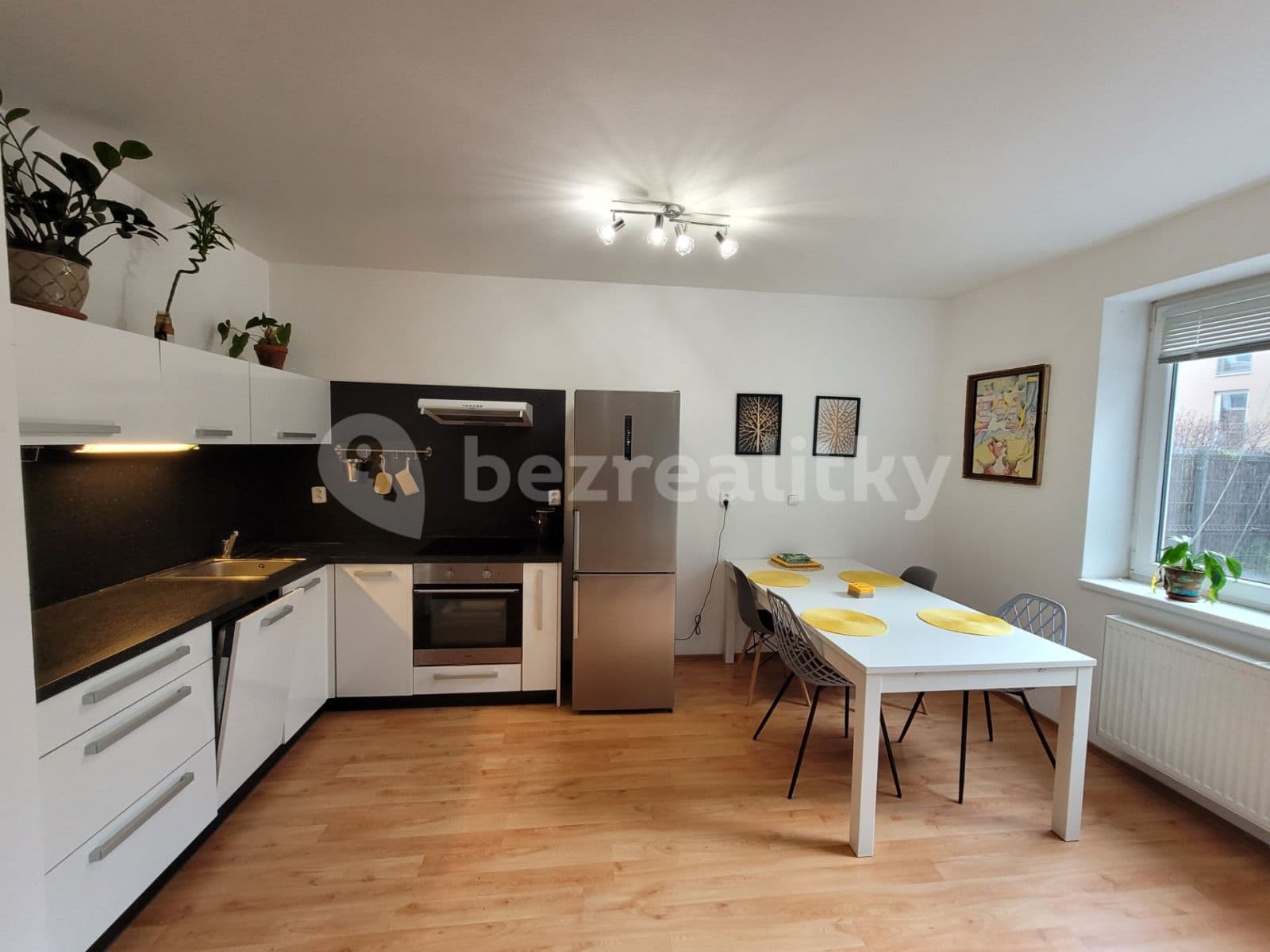 Pronájem bytu 2+kk 80 m², Chudčická, Brno, Jihomoravský kraj Pronájem bytu 2+kk 80 m², Chudčická, Brno, Jihomoravský kraj