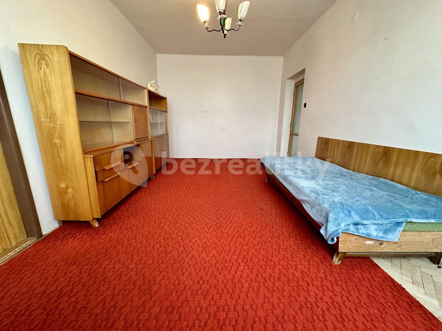 Prodej bytu 3+1 73 m², Za Branou, Pacov, Kraj Vysočina