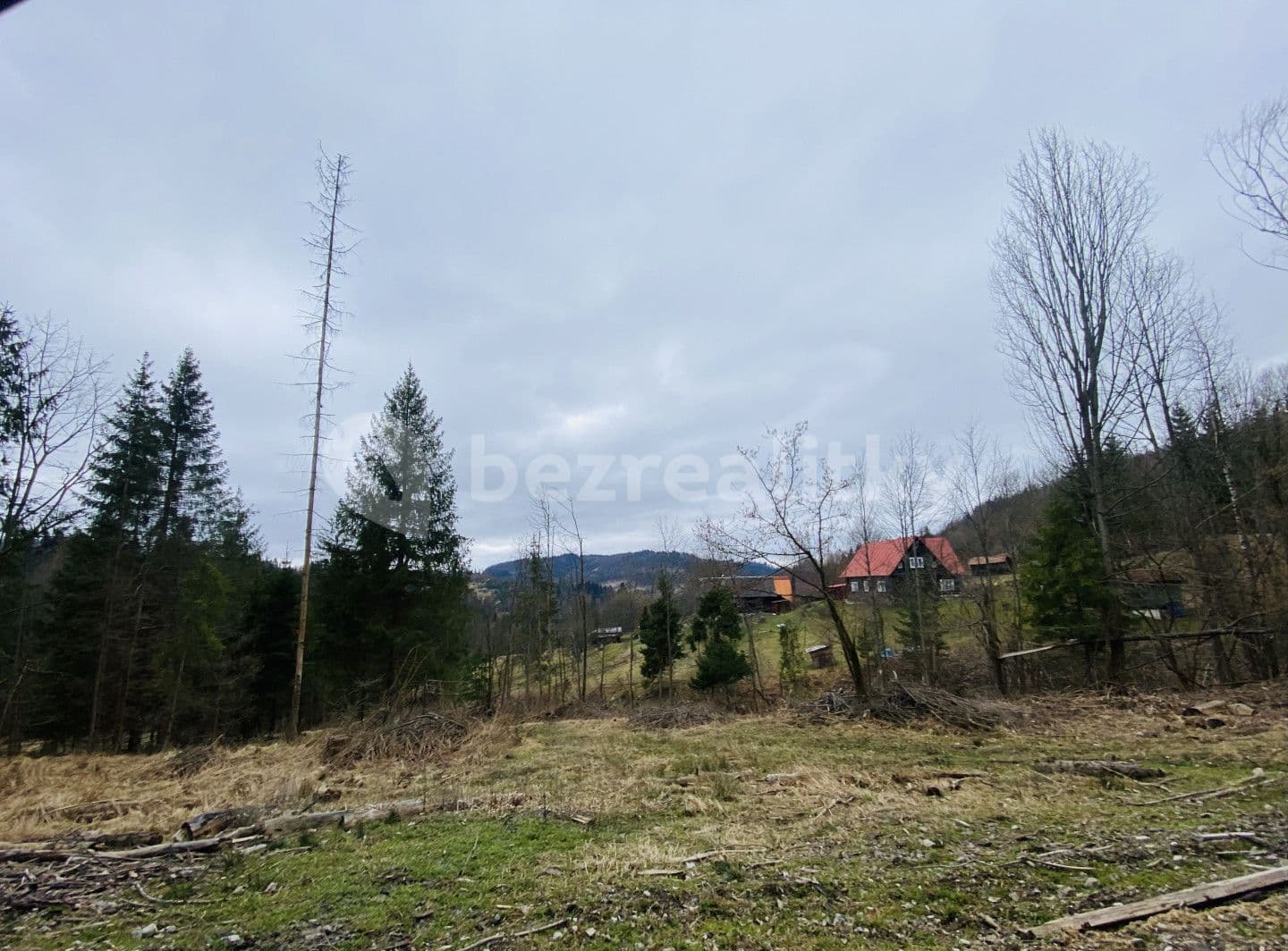 Prodej pozemku 3.057 m², Čierny Balog, Banskobystrický kraj