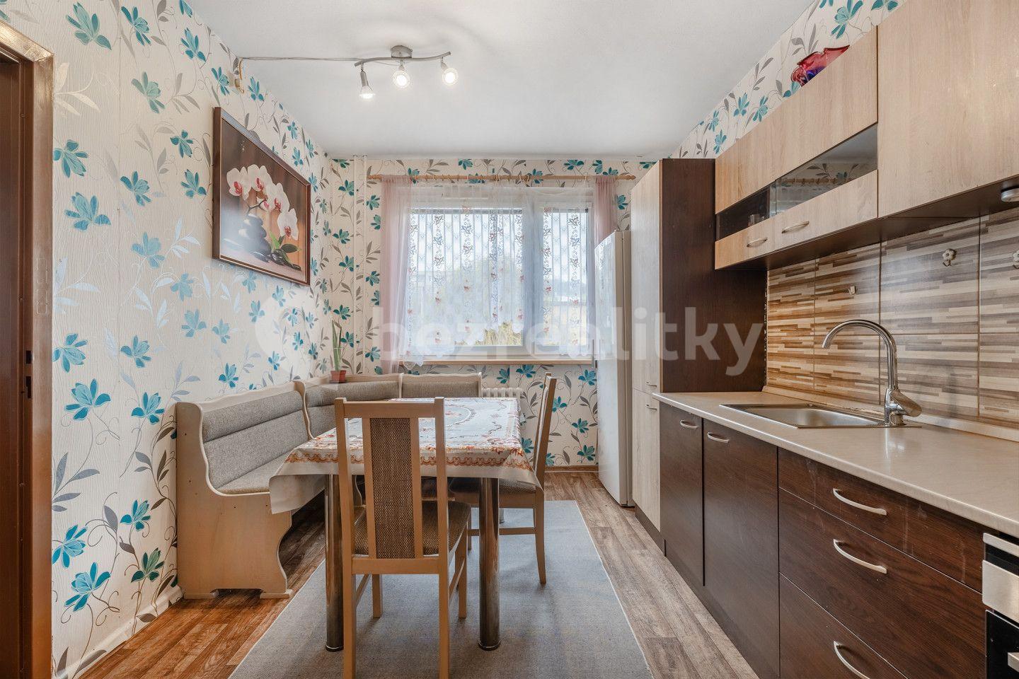 Prodej bytu 3+1 75 m², V Sídlišti, Děčín, Ústecký kraj