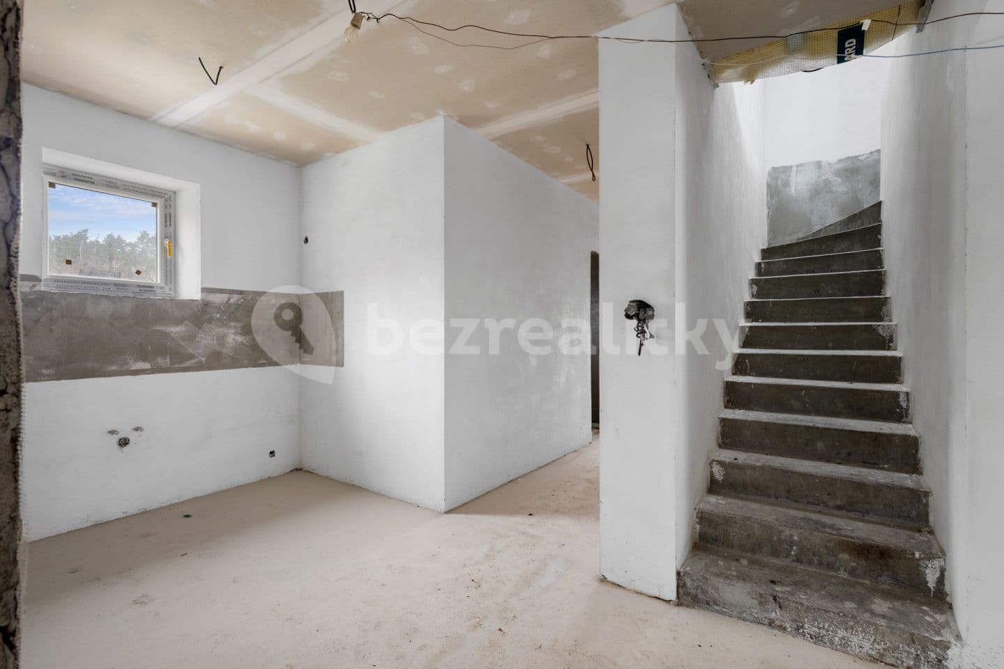 Prodej domu 214 m², pozemek 308 m², Nezdova, Praha, Praha
